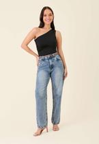 Calça Mom Jeans Com Cinto Azul Médio