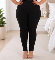Calça Montaria Feminina Super Plus Size Cintura Alta Suplex Incorpado Bastante Elasticidade cor:pretotamamho:G7 Calça Montaria Feminina Super Plus Size Cintura Alta Suplex Incorpado Bastante Elasticidade cor:pretotamamho:G7
