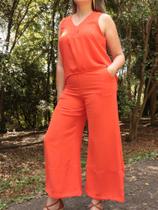 Calça Pantacourt com Barra Laranja Em Crepe Air Flow