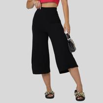 Calça Pantacourt Feminina Lisa Preta Calça Pantacourt Feminina Lisa Preta