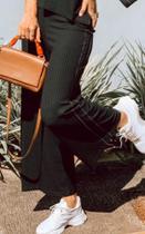 Calça Pantacourt pespontada cós com elástico em tecido canelado Calça Pantacourt pespontada cós com elástico em tecido canelado