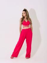 Calça pantalona e cropped Calça pantalona e cropped