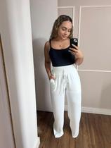 Calça Pantalona, em Air Flow Duna, Branca, Elástico Cintura, Bolsos, Forro, Cusi Confecção BM1150B