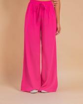 Calça pantalona em linho