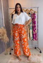 Calça pantalona feminina estampada tamanho M
