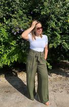 Calça pantalona liandra verde militar - veste até o 44 Calça pantalona liandra verde militar - veste até o 44