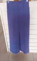 Calça pantalona na cor roxo Calça pantalona na cor roxo