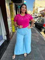 Calça plus size pantalona duna