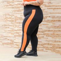 Calça Plus Size Preta com Recortes Laranja Neon Calça Plus Size Preta com Recortes Laranja Neon