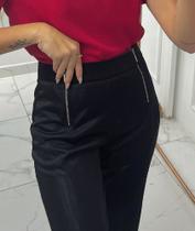 Calça preta brilho Calça preta brilho