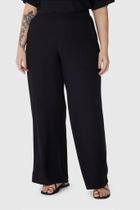 Calça Reta Feminina Plus Size com Bolso Faca em Malha Viscose Texturizada - Malwee Calça Reta Feminina Plus Size com Bolso Faca em Malha Viscose Texturizada - Malwee