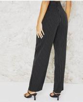 Calça risca giz preta