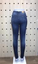 Calça Sawary Calça Sawary