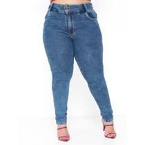 Calça Skinny Jeans Marmorizada Feminina Plus Size com dois botões e lycra