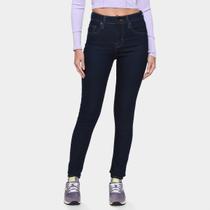 Calça Skinny Levis 721 High Rise Feminina