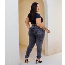 Calça Skinny Plus size feminina jeans Cintura alta chumbo marmorizada com dois botões, bolsos frontais e lycra - Calça Skinny Plus size feminina jeans Cintura alta chumbo marmorizada com dois botões, bolsos frontais e lycra -