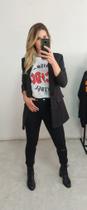 Calça Skinny rasgo joelho.