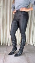 Calça Skinny Resinada Calça Skinny Resinada