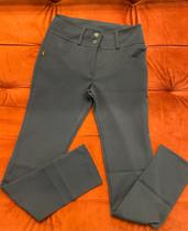 Calça social alfaiataria dois botões