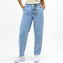 Calça Specific Jeans Mom Jeans com Cordão Feminina Calça Specific Jeans Mom Jeans com Cordão Feminina