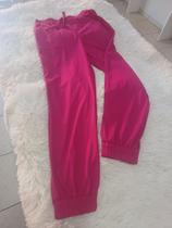 Calca suede