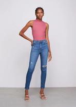 Calça Super Skinny feminina em jeans em algodão Calça Super Skinny feminina em jeans em algodão