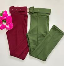 Calça tamanho 38 verde e vermelho