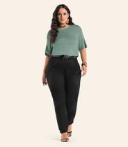 Calça Tecido Favo Plus Size Secret Glam Preto