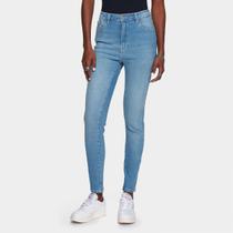 Calça Tommy Jeans Sylvia Feminina Calça Tommy Jeans Sylvia Feminina