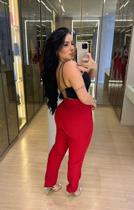 Calça vermelha em alfaiataria, tamanho M/40 Calça vermelha em alfaiataria, tamanho M/40