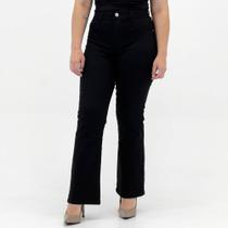 Calça Young Style Petit Flare em Sarja Feminina Calça Young Style Petit Flare em Sarja Feminina