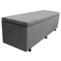 Calçadeira Baú Casal 140cm Estofada Liz S05 Suede Bordado Cinza - Mpozenato