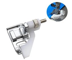 Calcador Guia Ajustável Regulável Plástico Bainha Invisível - Generic