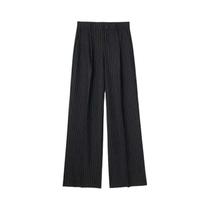 Calças Femininas Formal Listradas Cinza e Preto - Cintura Alta e Perna Larga Calças Femininas Formal Listradas Cinza e Preto - Cintura Alta e Perna Larga