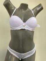 Calcinha e sutiã de renda cor branco tamanho M, uso adulto