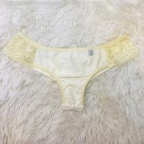 Calcinha Lycra em Renda Lateral Calcinha Lycra em Renda Lateral