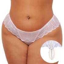 Calcinha Plus Size Tailandesa Fio Dental com Pérolas e Babado Renda Elegante, Veste do 48 ao 54 Calcinha Plus Size Tailandesa Fio Dental com Pérolas e Babado Renda Elegante, Veste do 48 ao 54