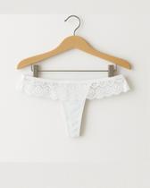 Calcinha Sensual Tipo Tanga Feita em Renda e Lycra na Poliamida - Cecília Calcinha Sensual Tipo Tanga Feita em Renda e Lycra na Poliamida - Cecília