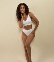 Calcinha Tanga Cós Largo Sem Costura Basic Pro Branco Calcinha Tanga Cós Largo Sem Costura Basic Pro Branco