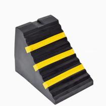 Calço De Borracha Preto Zebrado Refletivo Pneu Caminhão Full