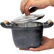 Caldeirão 1,7 Litros aluminio fundido preto craquelado batido artesanal com tampa de vidro- 16 cm Caldeirão 1,7 Litros aluminio fundido preto craquelado batido artesanal com tampa de vidro- 16 cm