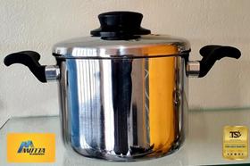 Caldeirão Longa Vida 2,4 L com tampa de Saída a Vapor em Alumínio Polido. Caldeirão Longa Vida 2,4 L com tampa de Saída a Vapor em Alumínio Polido.