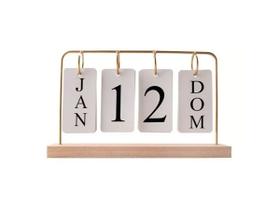 Calendário de Mesa Decorativo Permanente Base de Madeira Aramado Dourado Calendário de Mesa Decorativo Permanente Base de Madeira Aramado Dourado