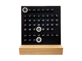 Calendário Permanente de Plástico Base de Madeira