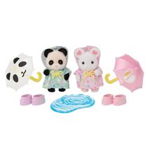 Calico Critters Amigos de la Guardería - Dúo de Día Lluvioso