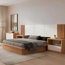 Cama Casal King com Cabeceira Ripada 3,45m e 02 Mesas de Cabeceira 100 MDF