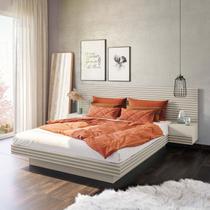 Cama Casal/Queen com Cabeceira e Mesa de Apoio Samambaia CabeCasa MadeiraOriginals Off White Cama Casal/Queen com Cabeceira e Mesa de Apoio Samambaia CabeCasa MadeiraOriginals Off White