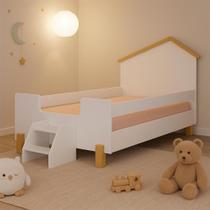 Cama Casinha Infantil Solteiro Montessoriana Ayla com Escadinha Branca, em MDF Cama Casinha Infantil Solteiro Montessoriana Ayla com Escadinha Branca, em MDF