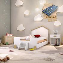 Cama Infantil Montessoriana com Colchão e Escadinha Solteiro Ayla - Branca e Natural