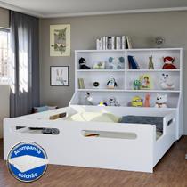 Cama Infantil Montessoriana Padrão Casal Com Organizador De Brinquedos E Colchão Em MDF